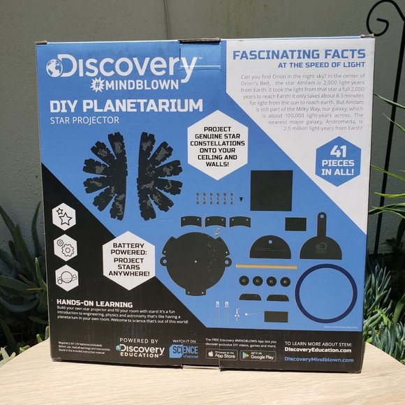 NEW Discovery Kids Solar Planetarium Kit, DIY Astronomy Set Stars Constellations - Picture 3 of 15